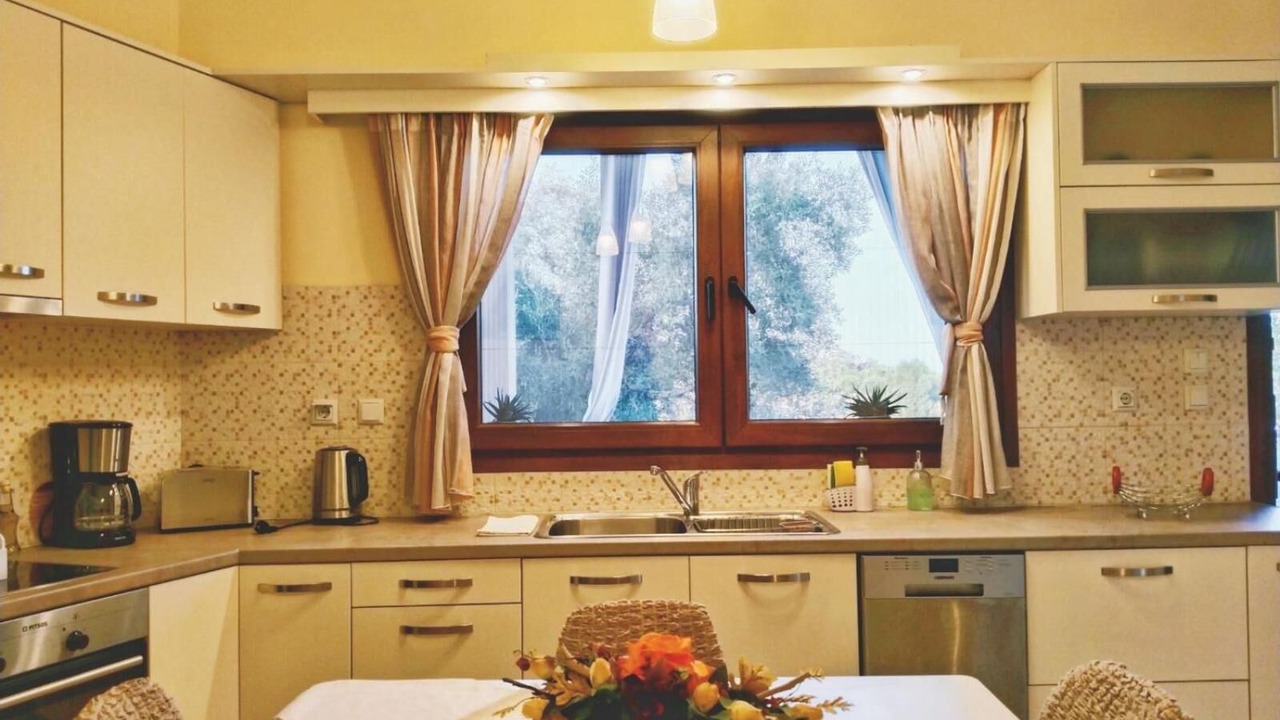 Photo of Kitchen in Katsimatika