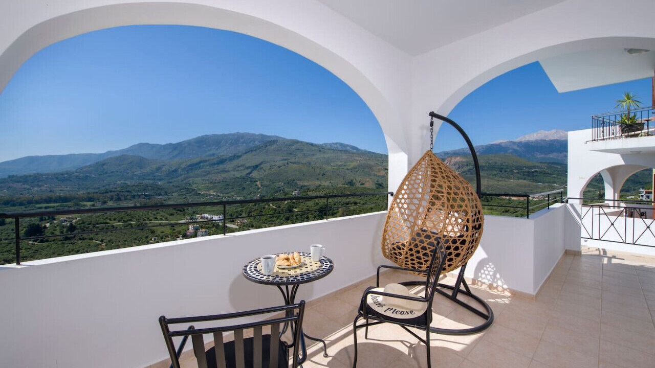 Photo of Outdoor in Exopoli