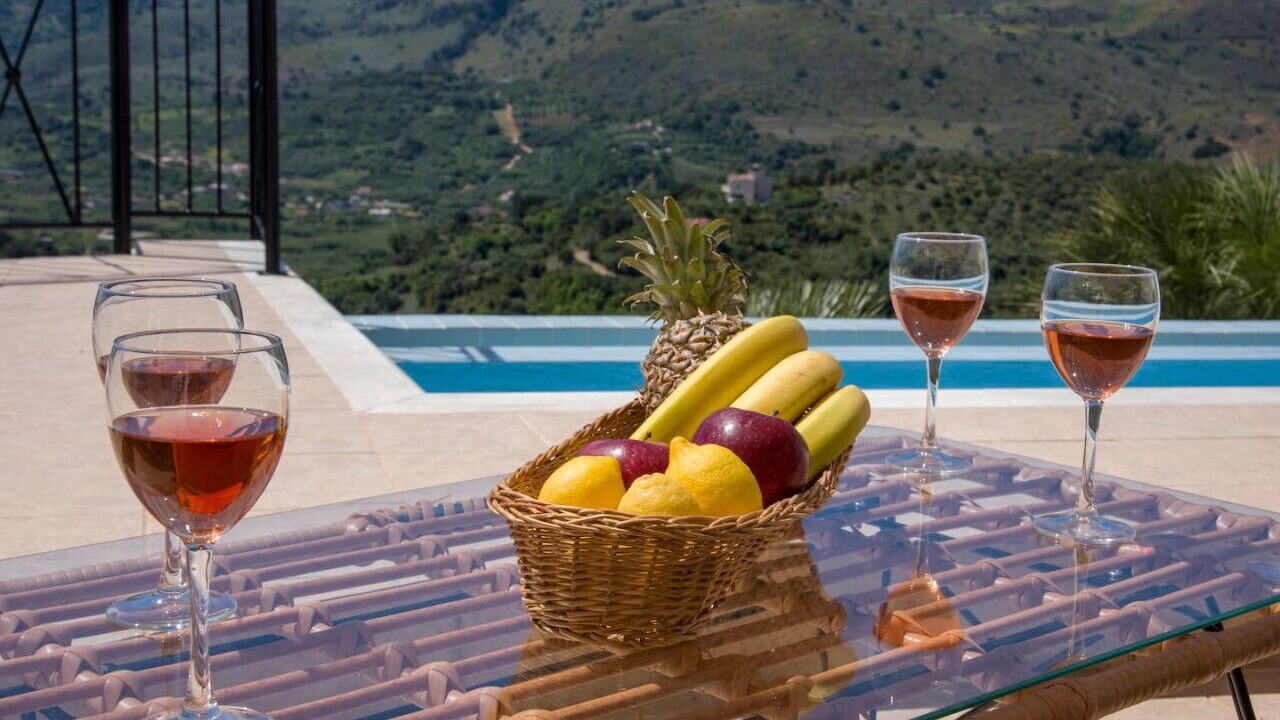 Photo of Outdoor in Exopoli