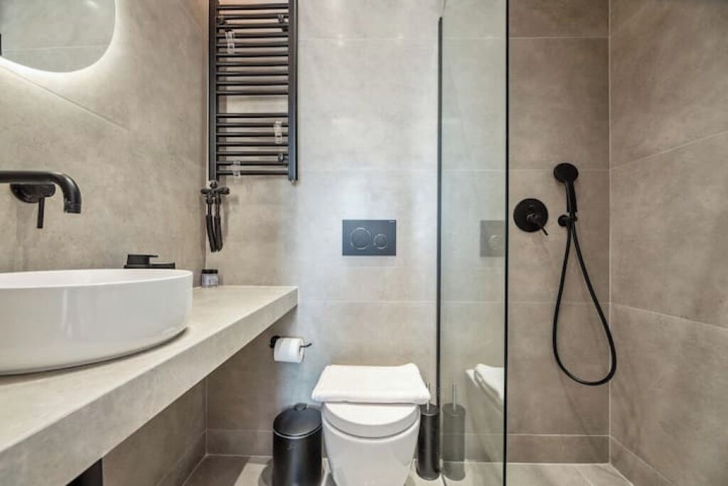Photo of Bathroom in Kerameikos