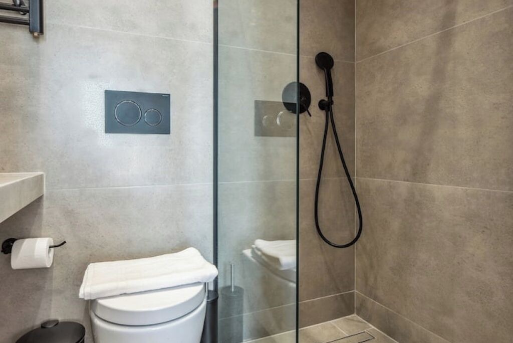 Photo of Bathroom in Kerameikos