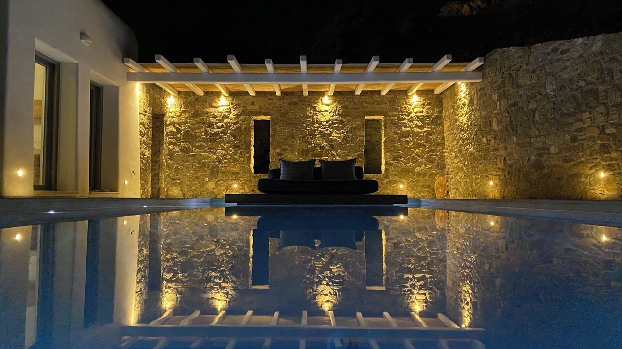 Photo of Outdoor in Glastros