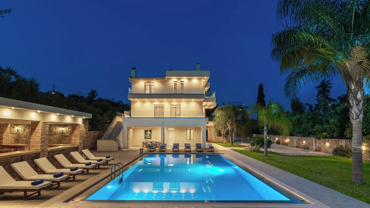 Photo of Outdoor in Souda