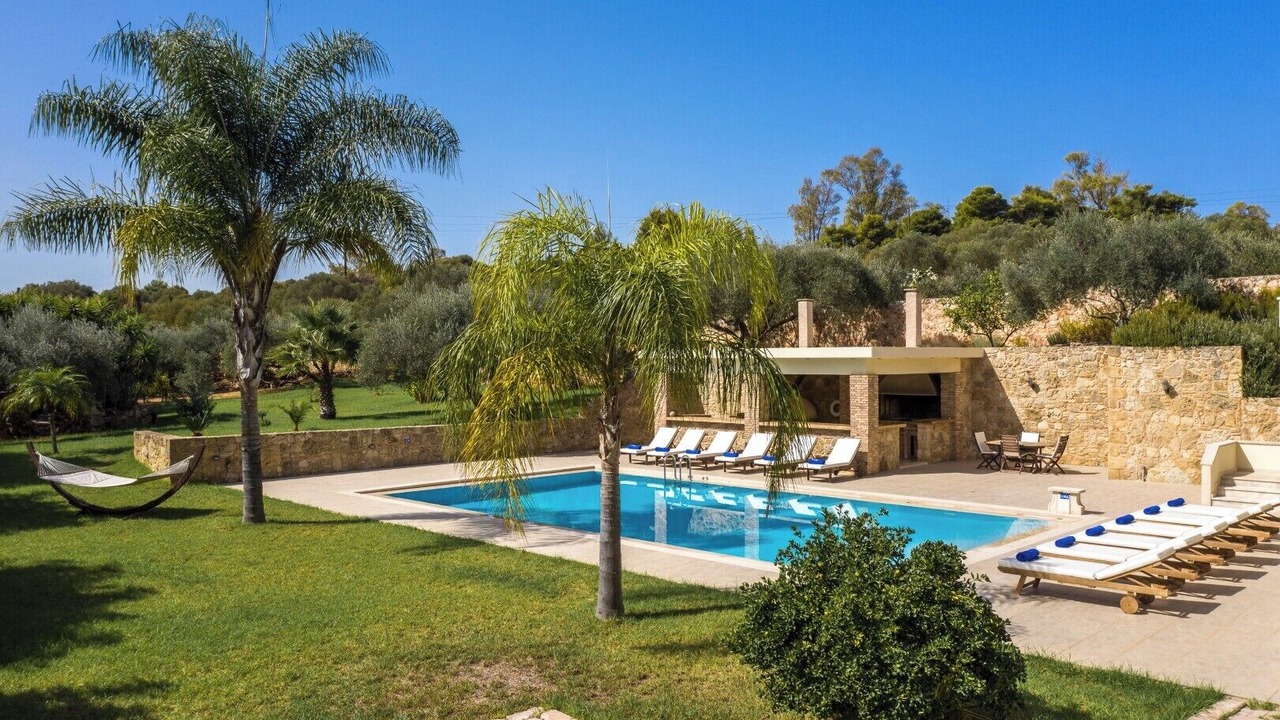 Photo of Outdoor in Souda