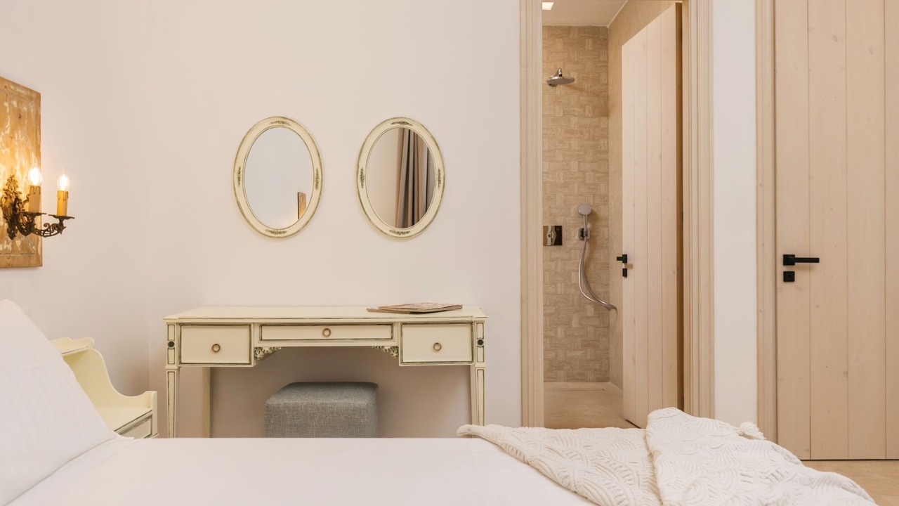 Photo of Bedroom in Gaitanion
