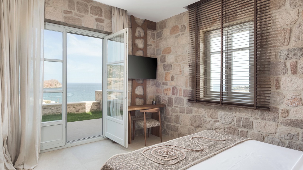 Photo of Bedroom in Milos