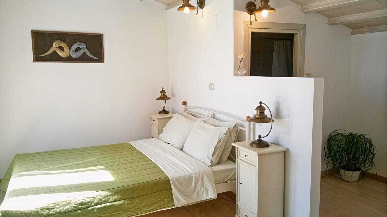 Photo of Bedroom in Votsi