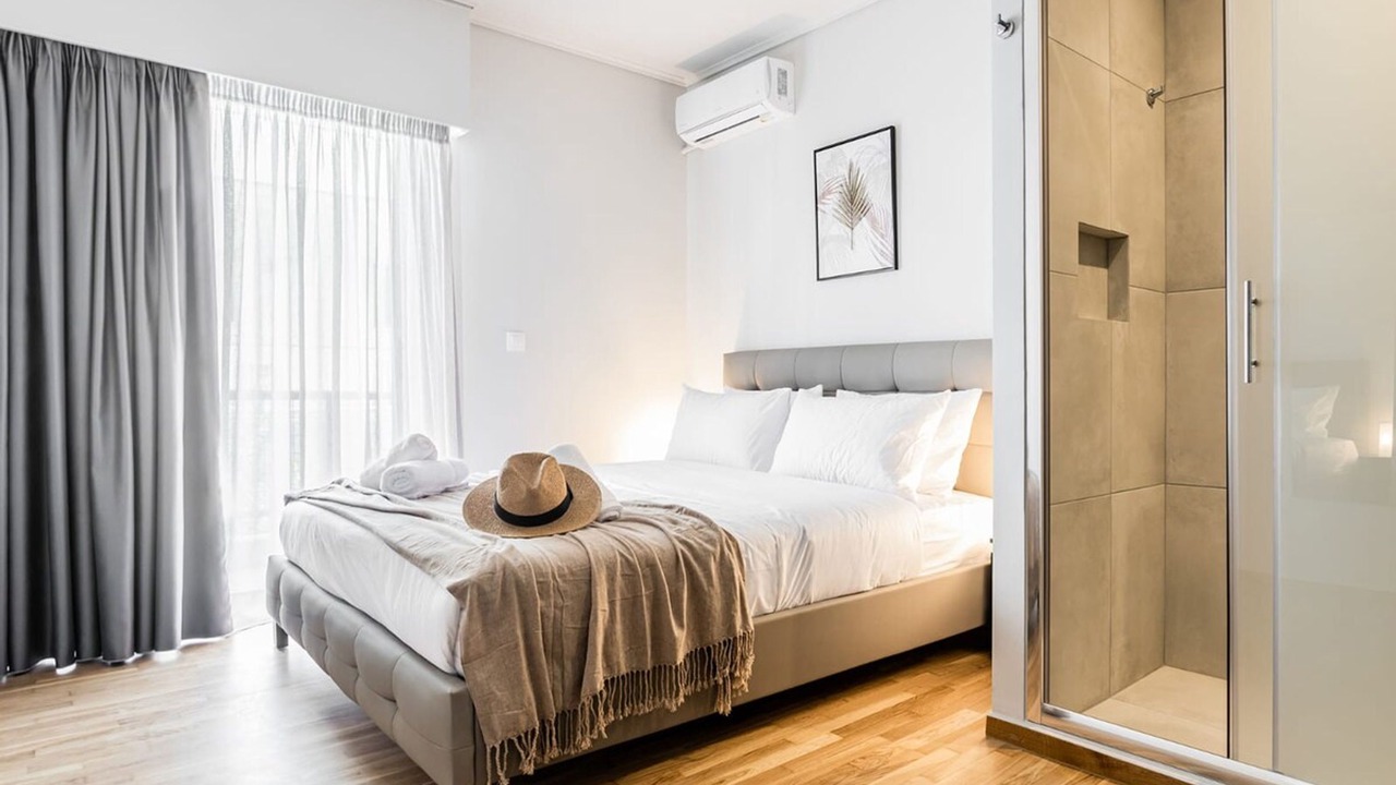 Photo of Bedroom in Alimos