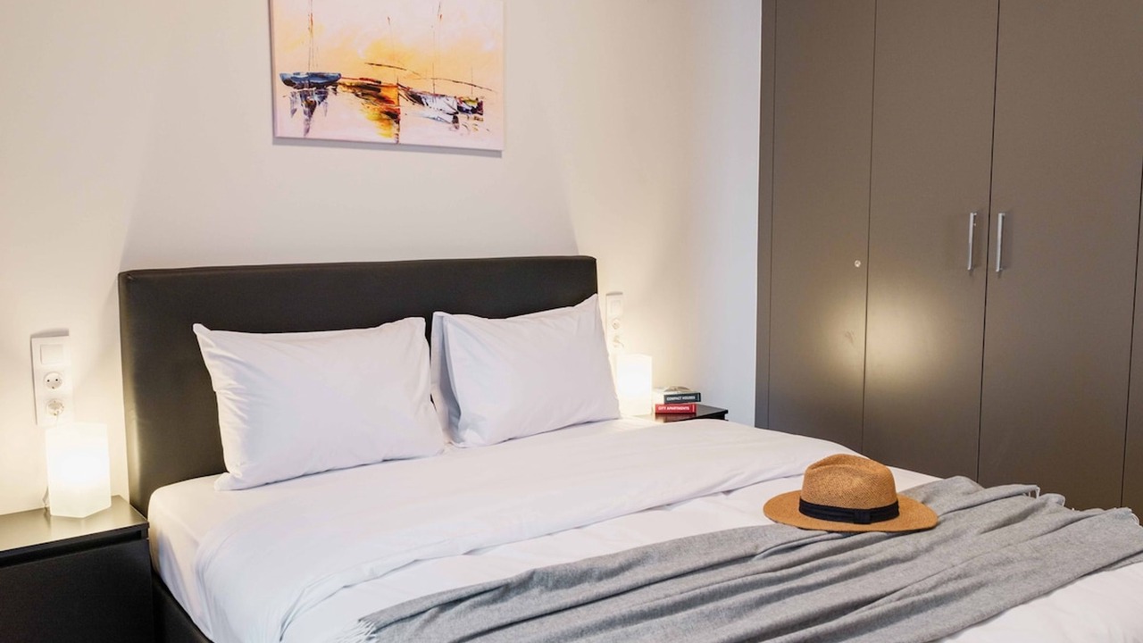 Photo of Bedroom in Alimos