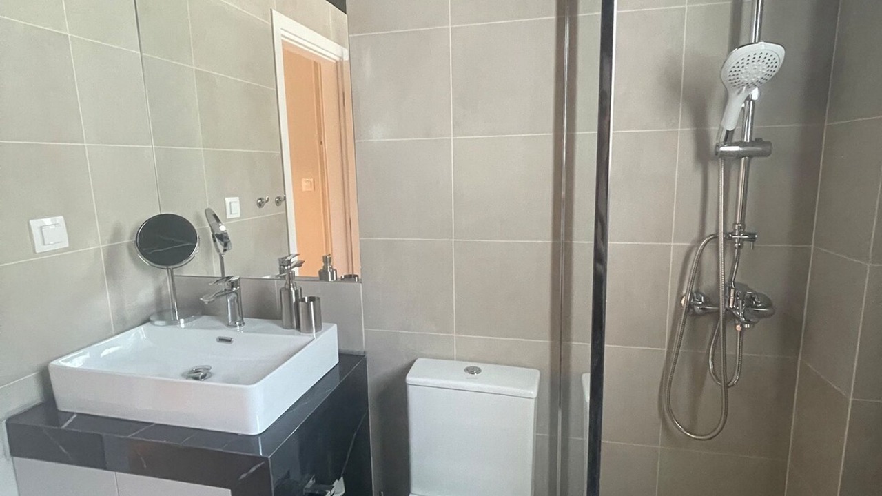 Photo of Bathroom in Alimos
