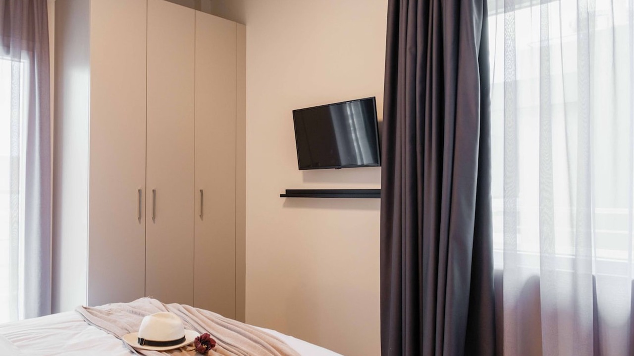 Photo of Bedroom in Alimos