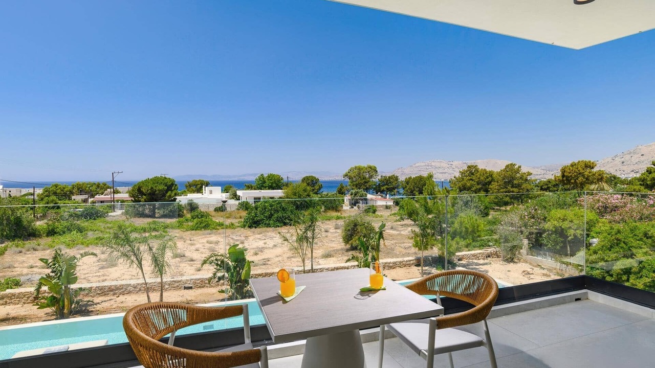 Photo of Others in Pefkos