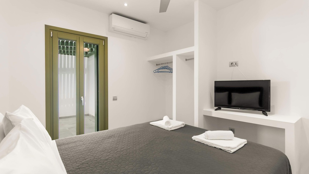 Photo of Bedroom in Ampelas