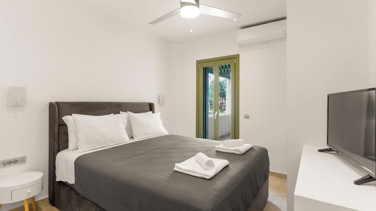 Photo of Bedroom in Ampelas