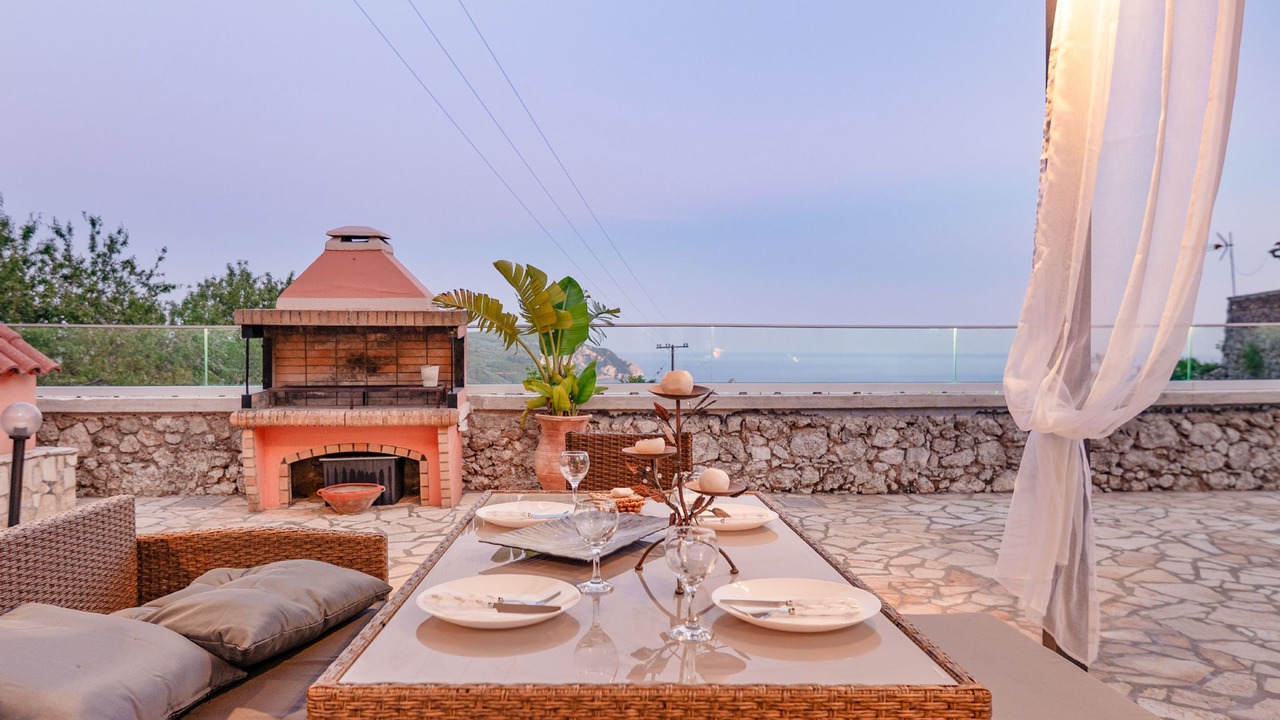 Photo of Outdoor in Lakones