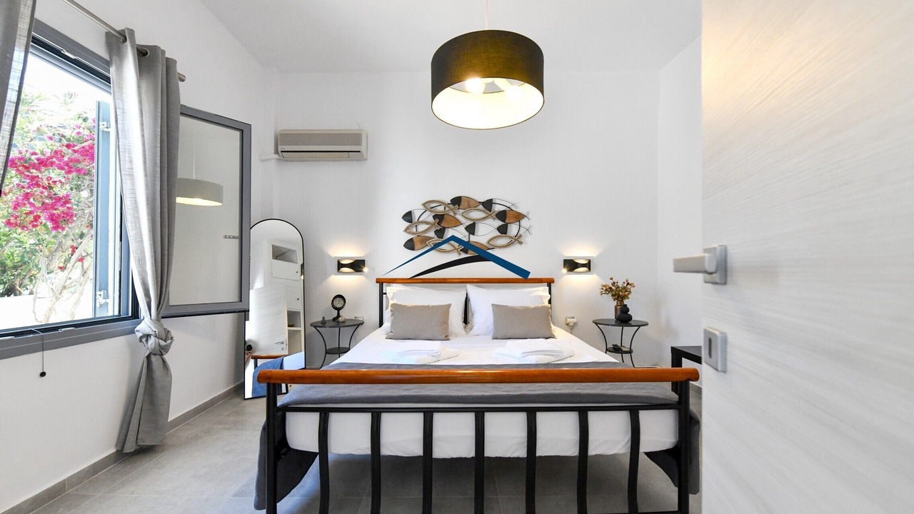 Photo of Bedroom in Korissia