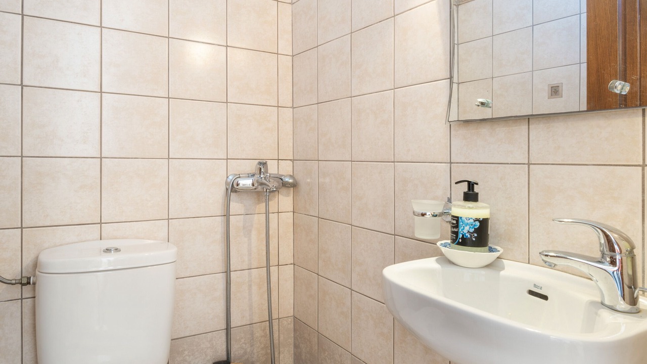 Photo of Bathroom in Astypalaia