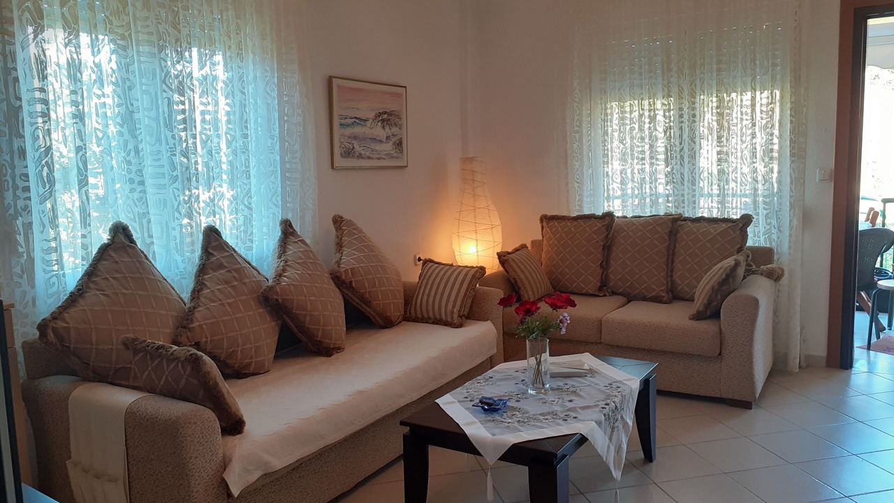 Photo of Livingroom in Kalamitsi
