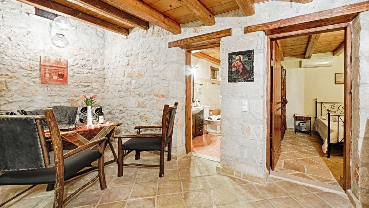 Photo of Bedroom in Skinaria