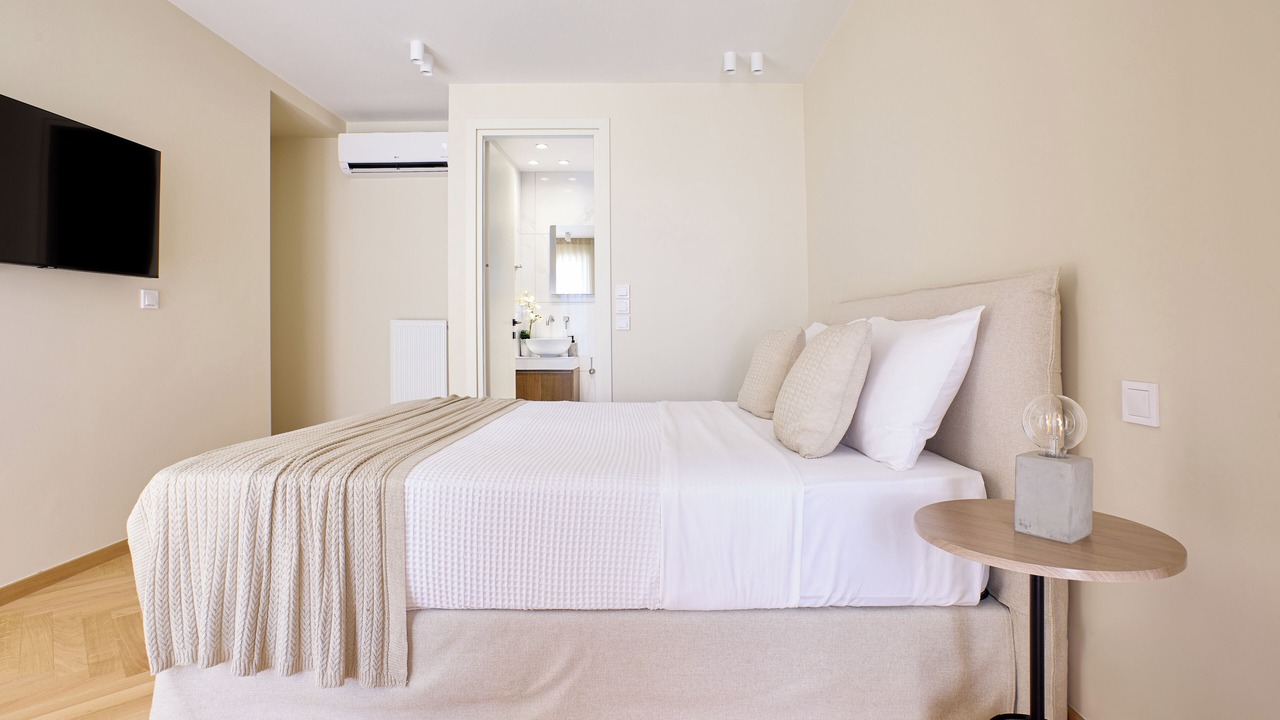 Photo of Bedroom in Elliniko-Argyroupoli