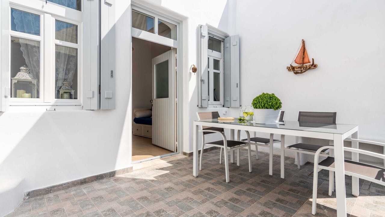 Photo of Outdoor in Milos