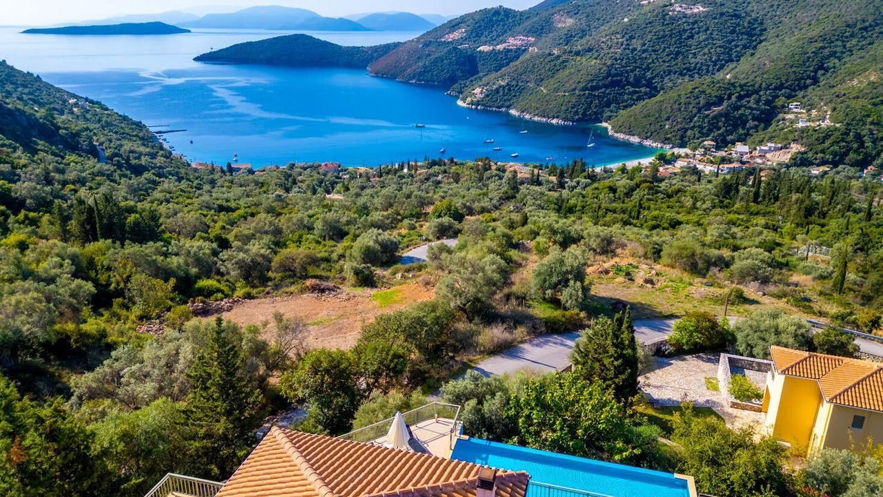 Photo of Outdoor in Mikros Gialos