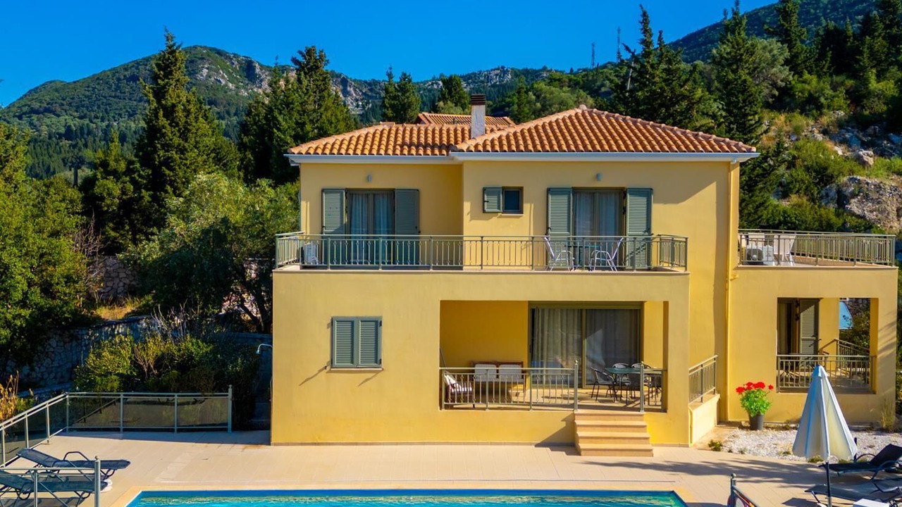 Photo of Outdoor in Mikros Gialos