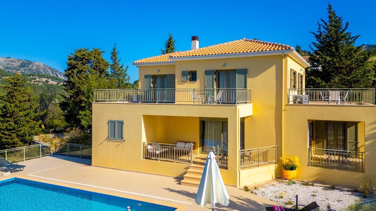 Photo of Outdoor in Mikros Gialos
