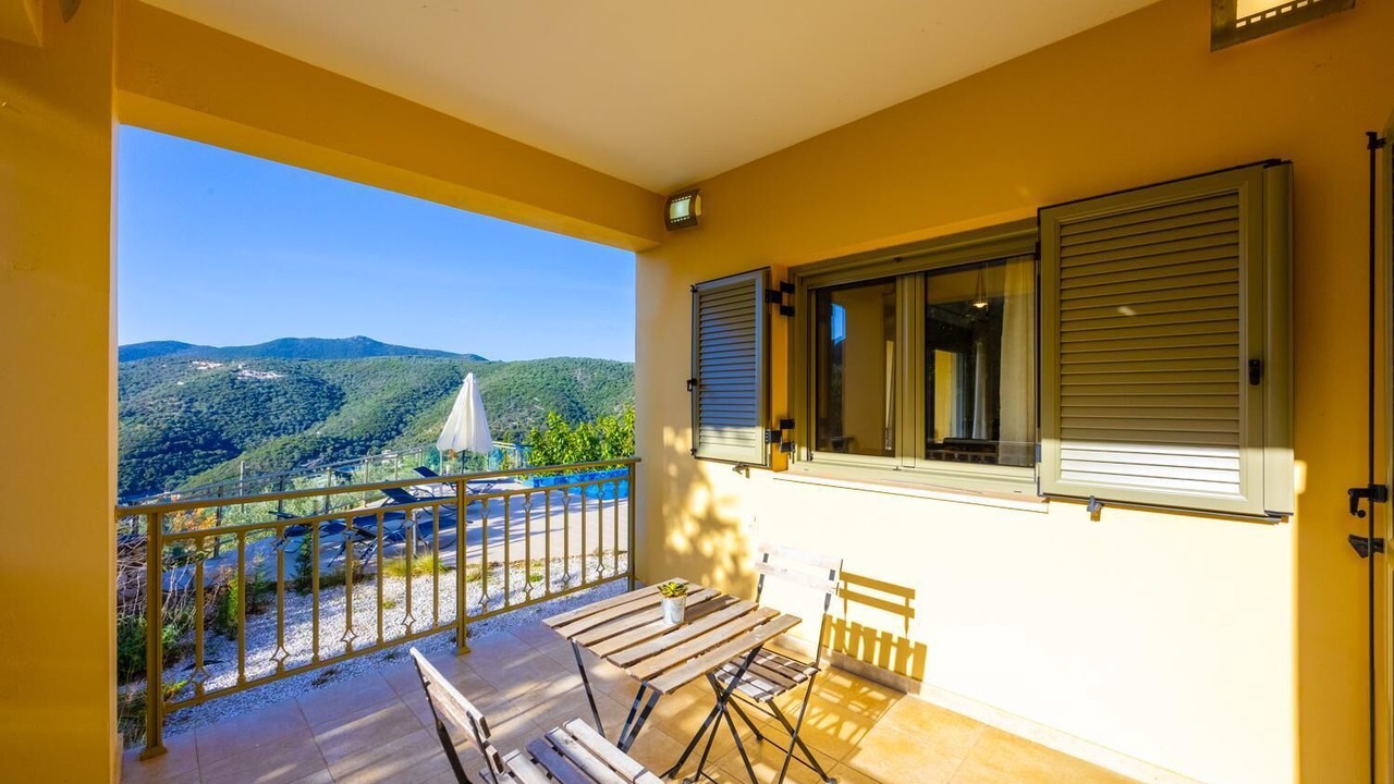 Photo of Outdoor in Mikros Gialos