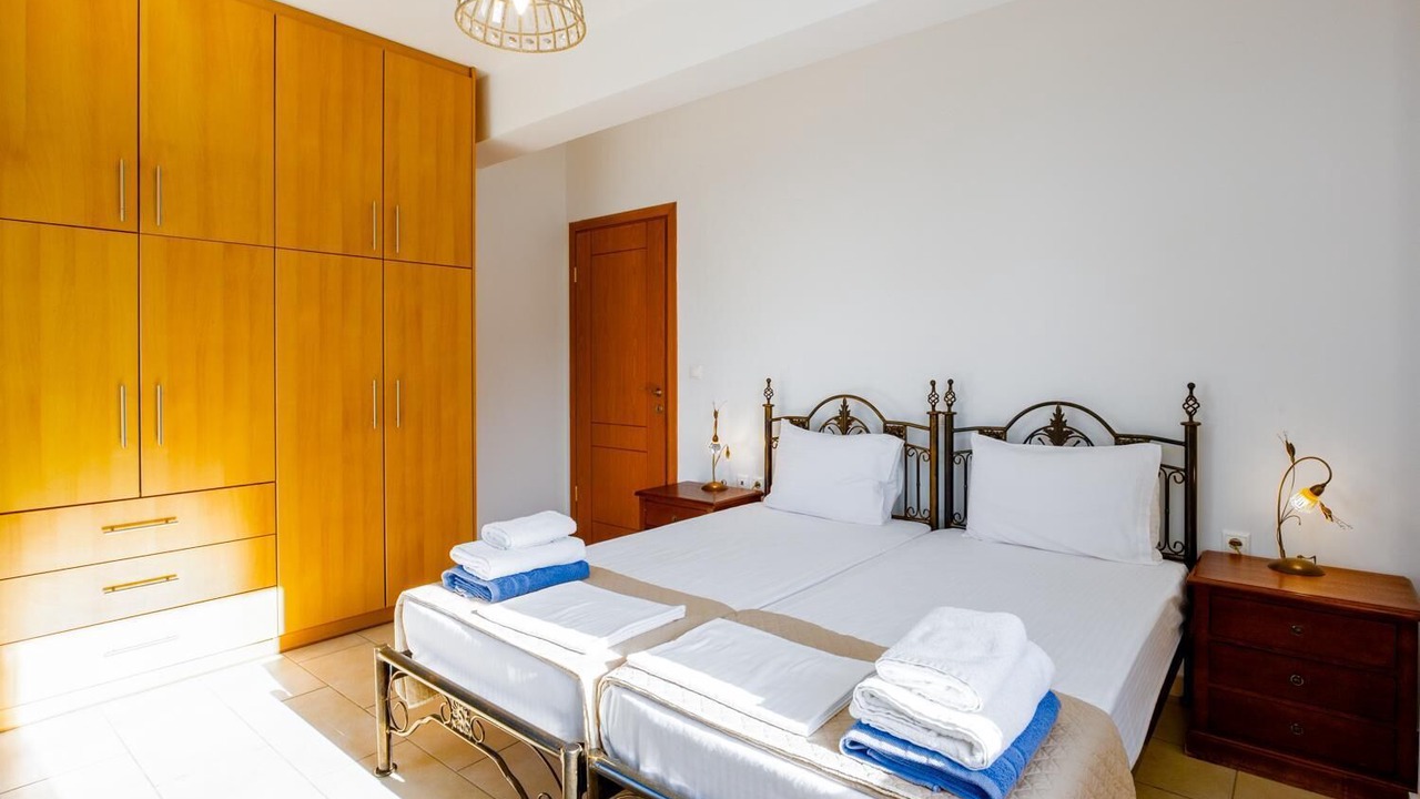 Photo of Bedroom in Mikros Gialos