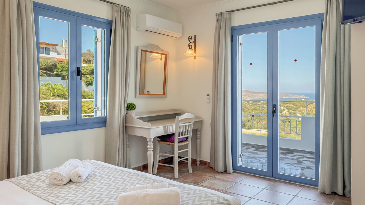 Photo of Bedroom in Stalos