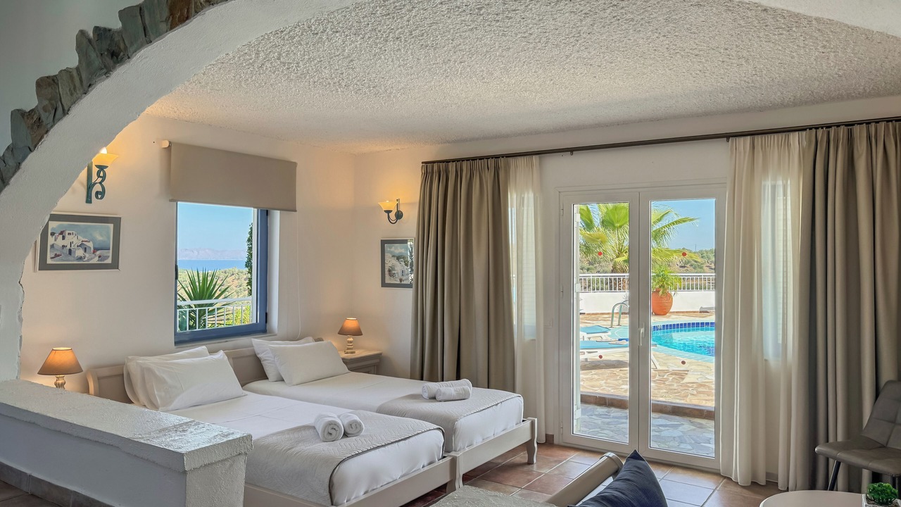 Photo of Bedroom in Stalos