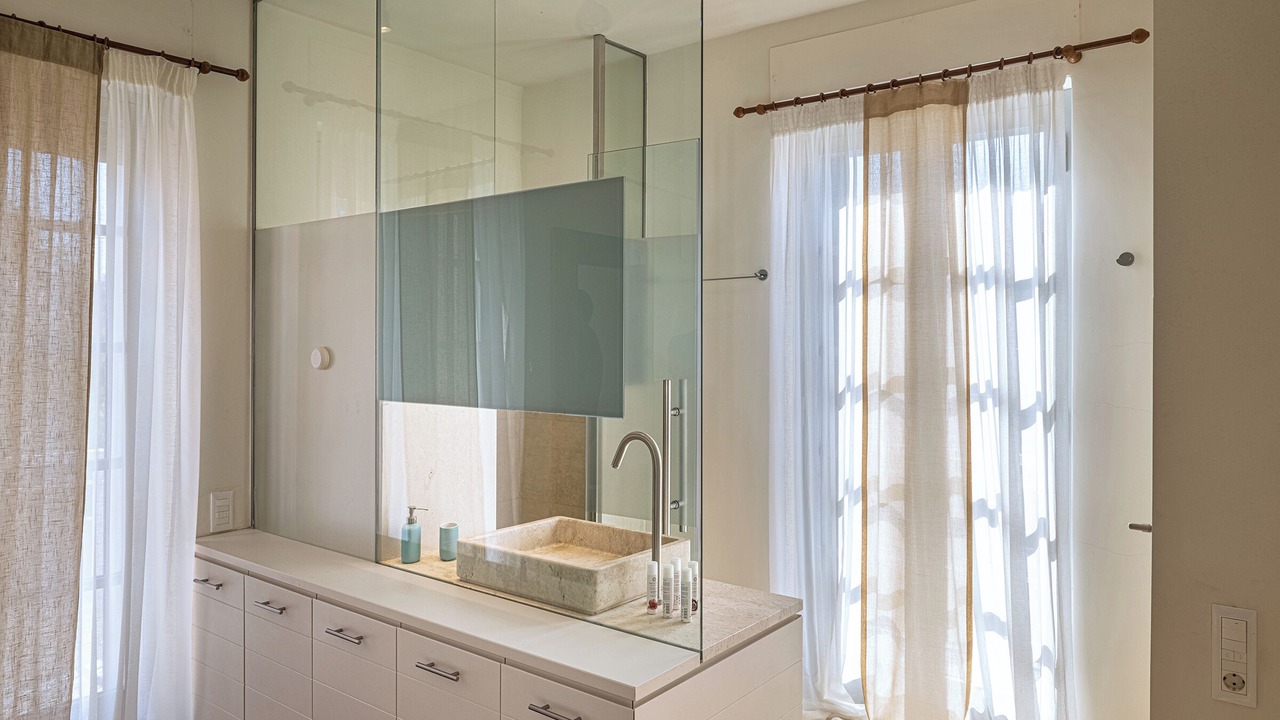 Photo of Bathroom in Posidonia