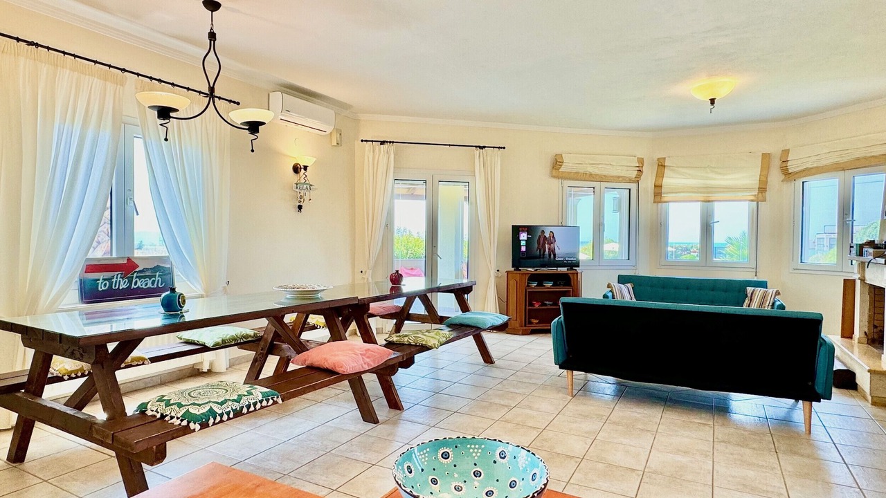 Photo of Livingroom in Almiros Beach