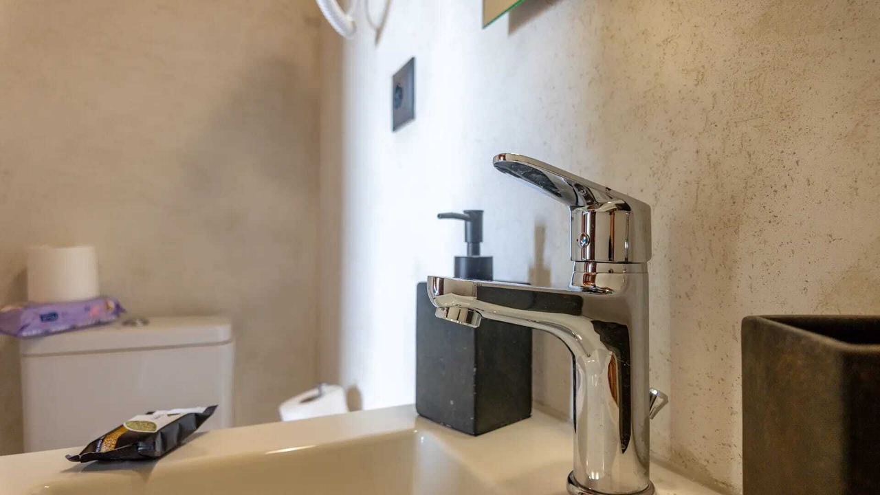 Photo of Bathroom in Kalathas