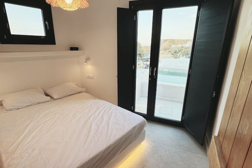 Photo of Bedroom in Ano Mera