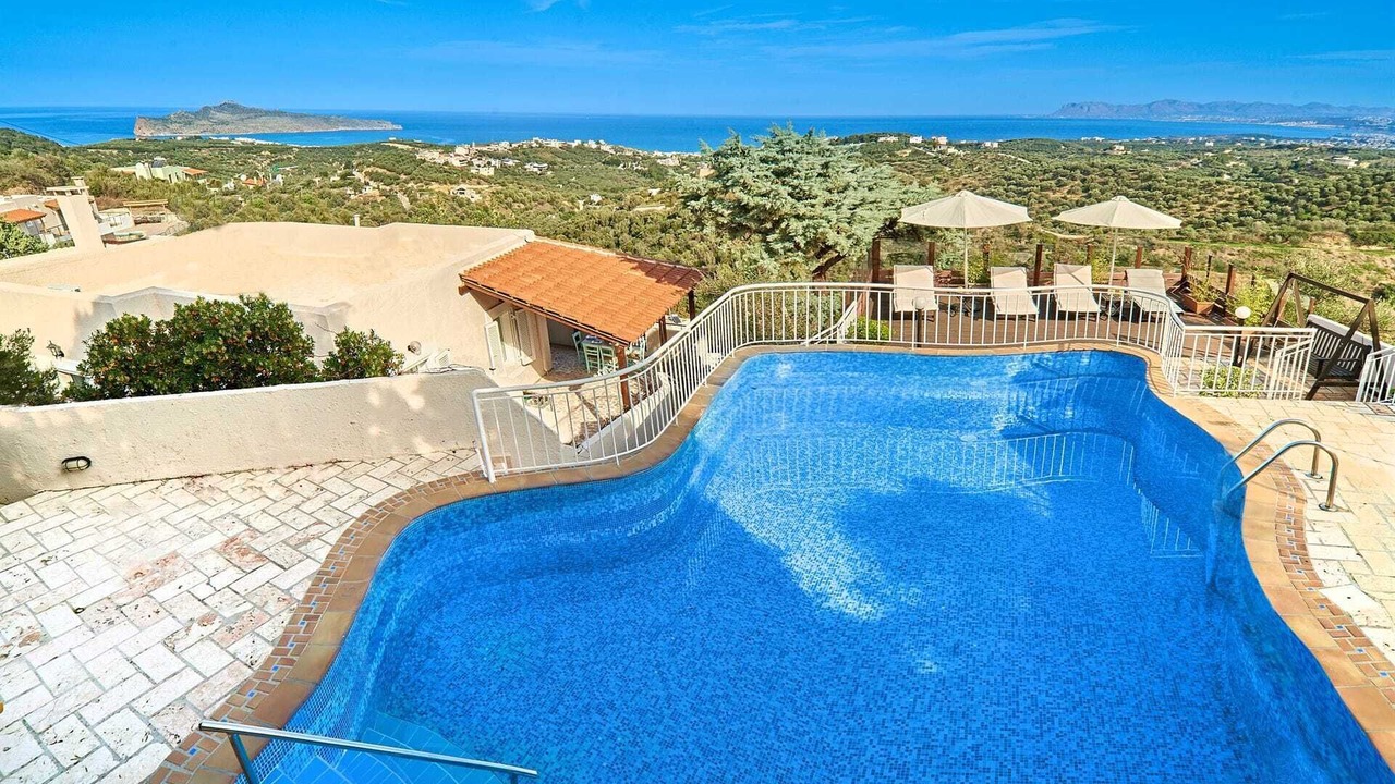 Photo of Outdoor in Stalos