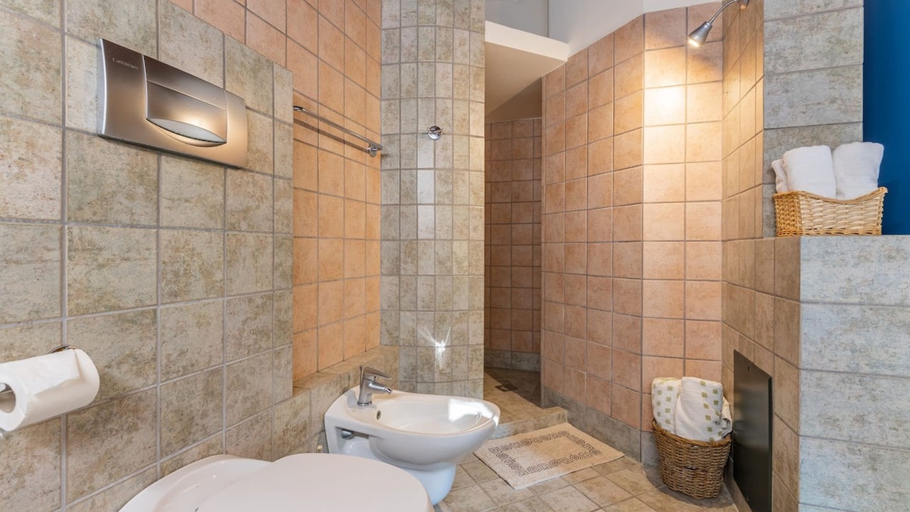 Photo of Bathroom in Linoperamata