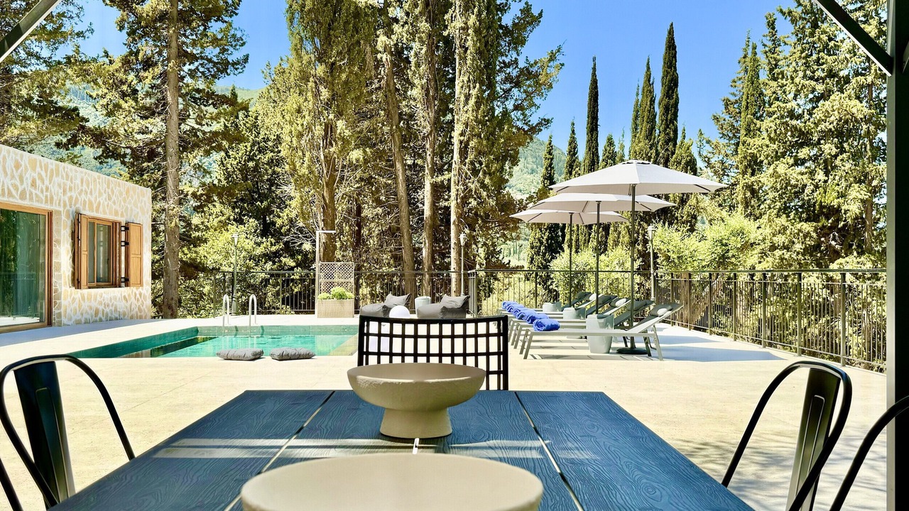 Photo of Outdoor in Achilleio
