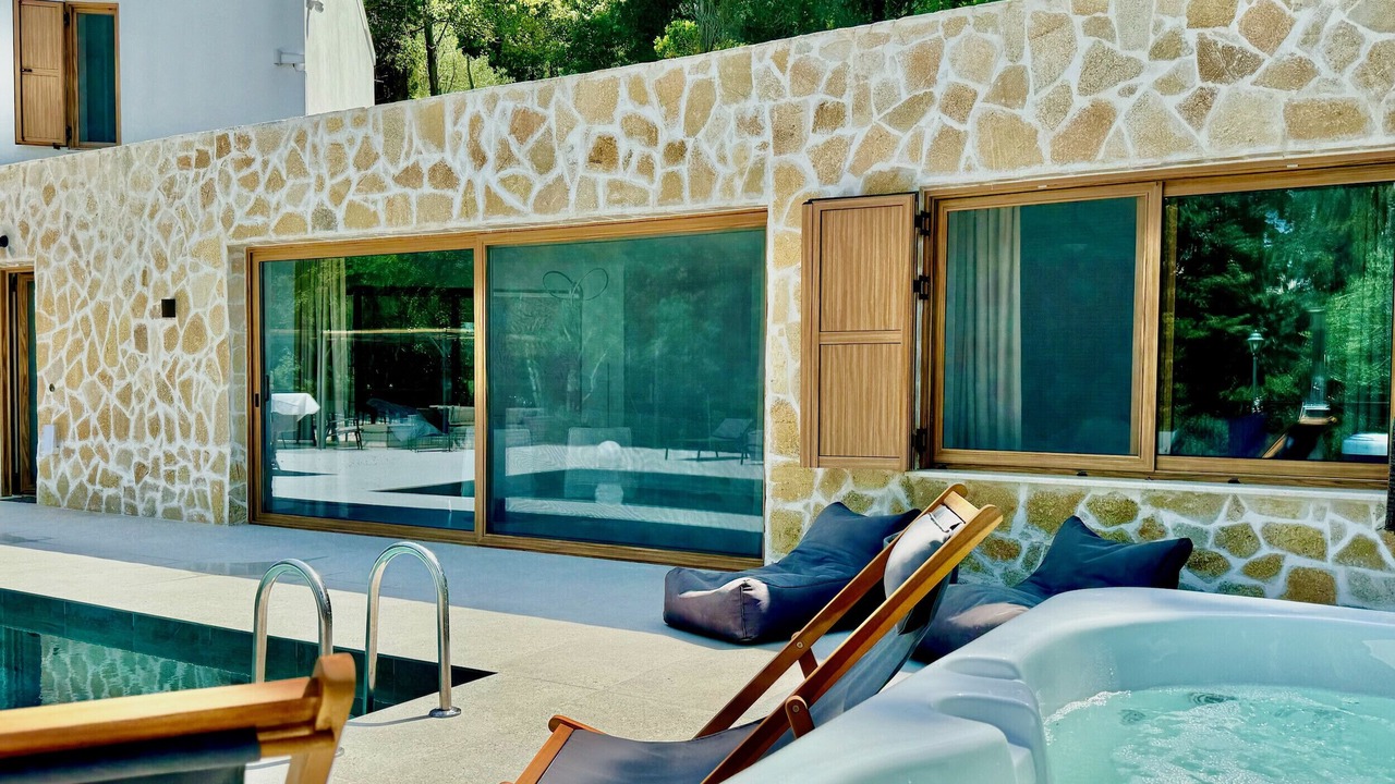 Photo of Patio Balcony in Achilleio