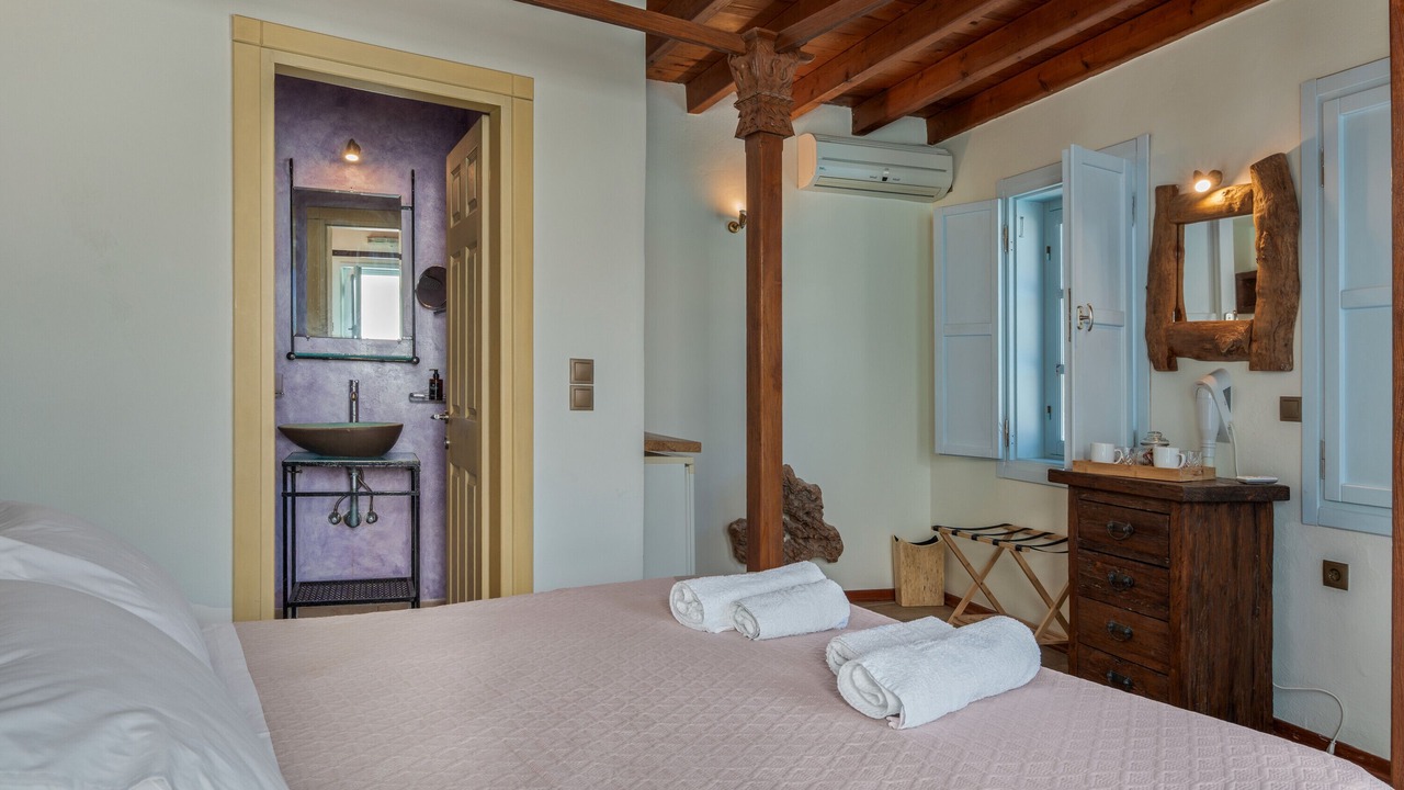 Photo of Bedroom in Skala