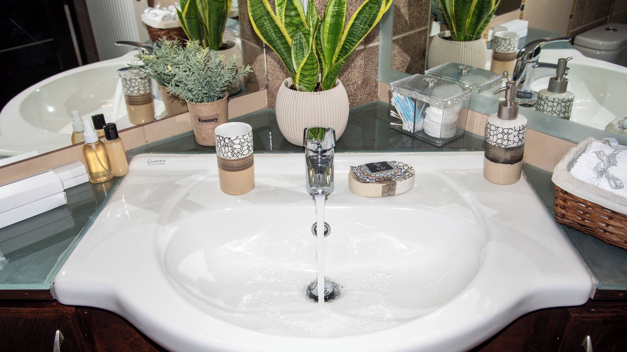 Photo of Bathroom in Kamisiana