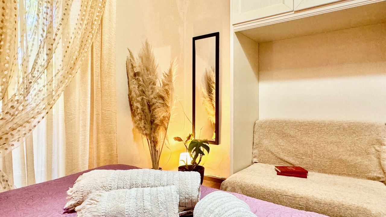 Photo of Bedroom in Ipsos