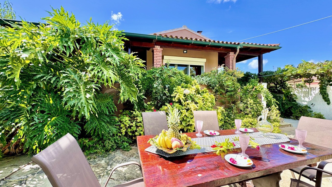 Photo of Outdoor in Ipsos
