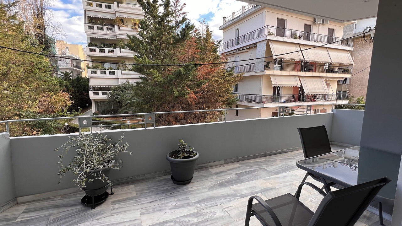 Photo of Patio Balcony in Khalandrion