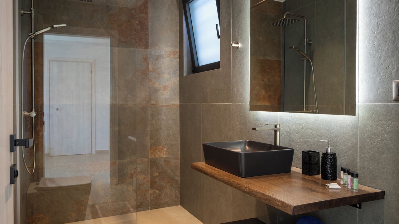 Photo of Bathroom in Mariou
