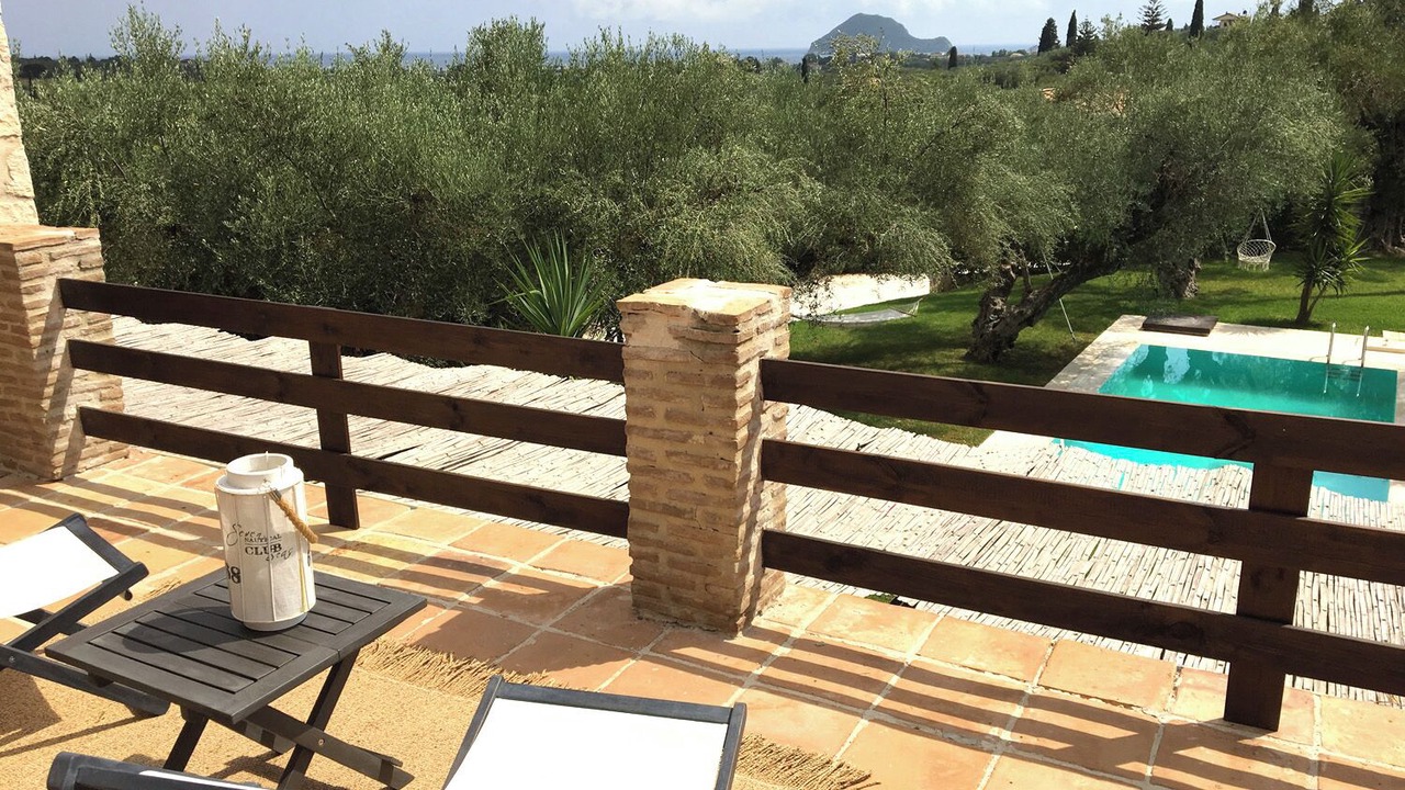 Photo of Patio Balcony in Lithakia
