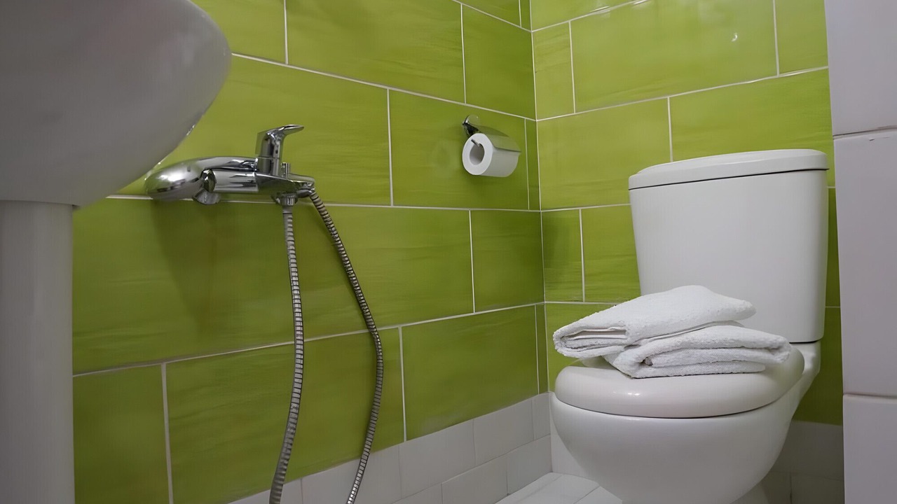 Photo of Bathroom in Marmaketon