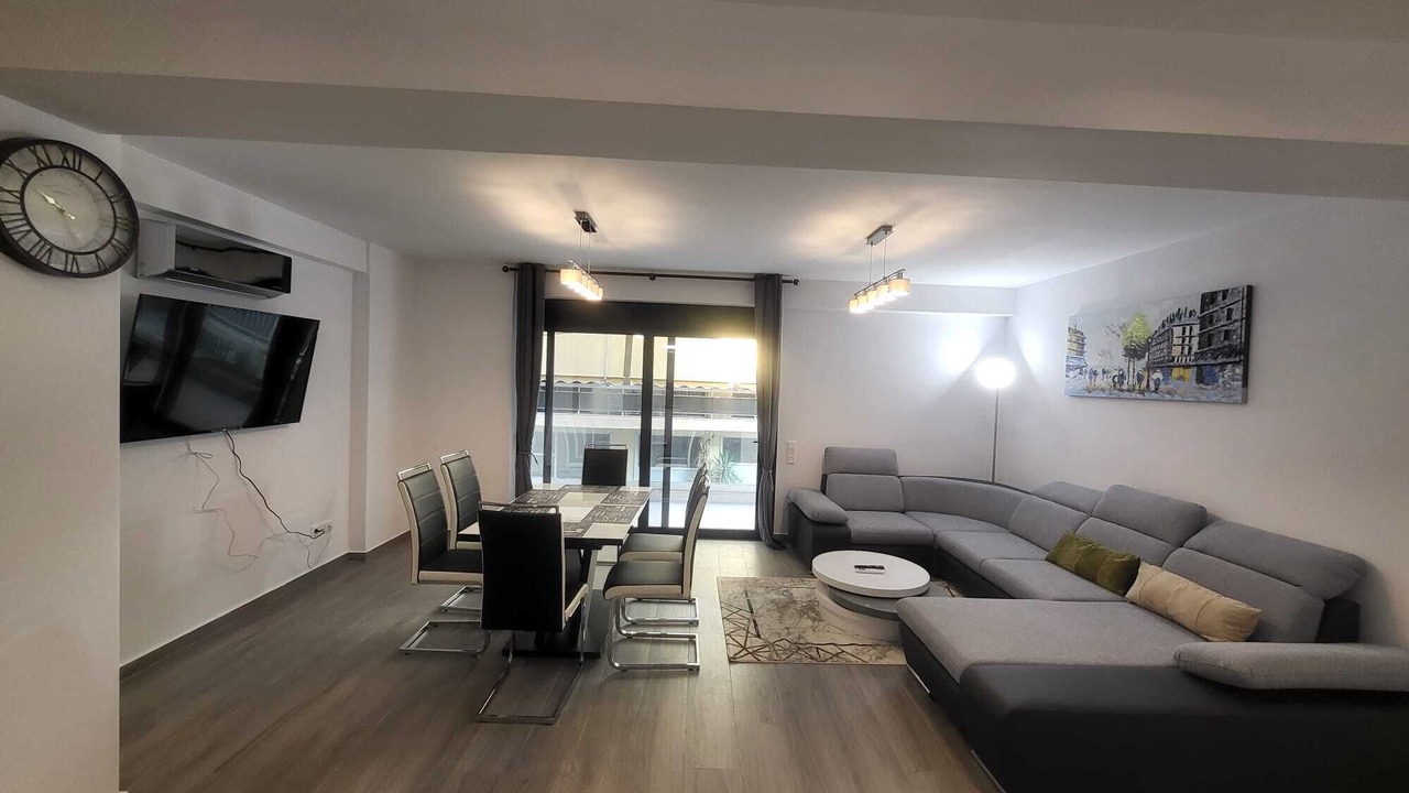 Photo of Livingroom in Kinosargous