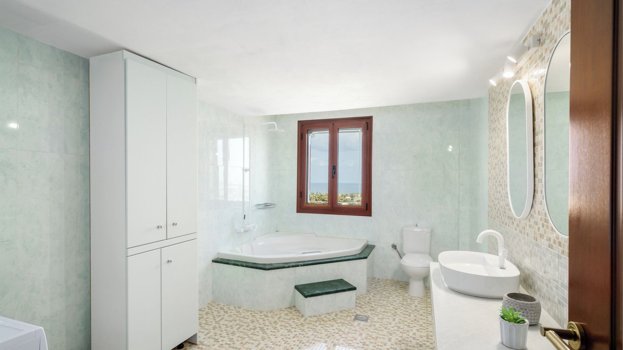 Photo of Bathroom in Xiro Chorio